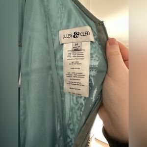 Jules & Cleo prom dress